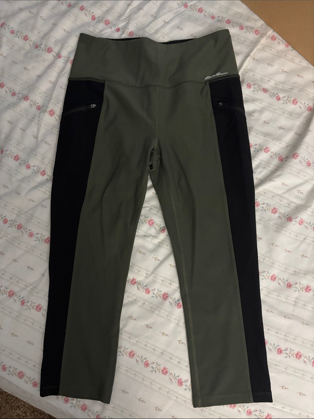 Athletic High-Waist Olive & Black Leggings Eddie Bauer